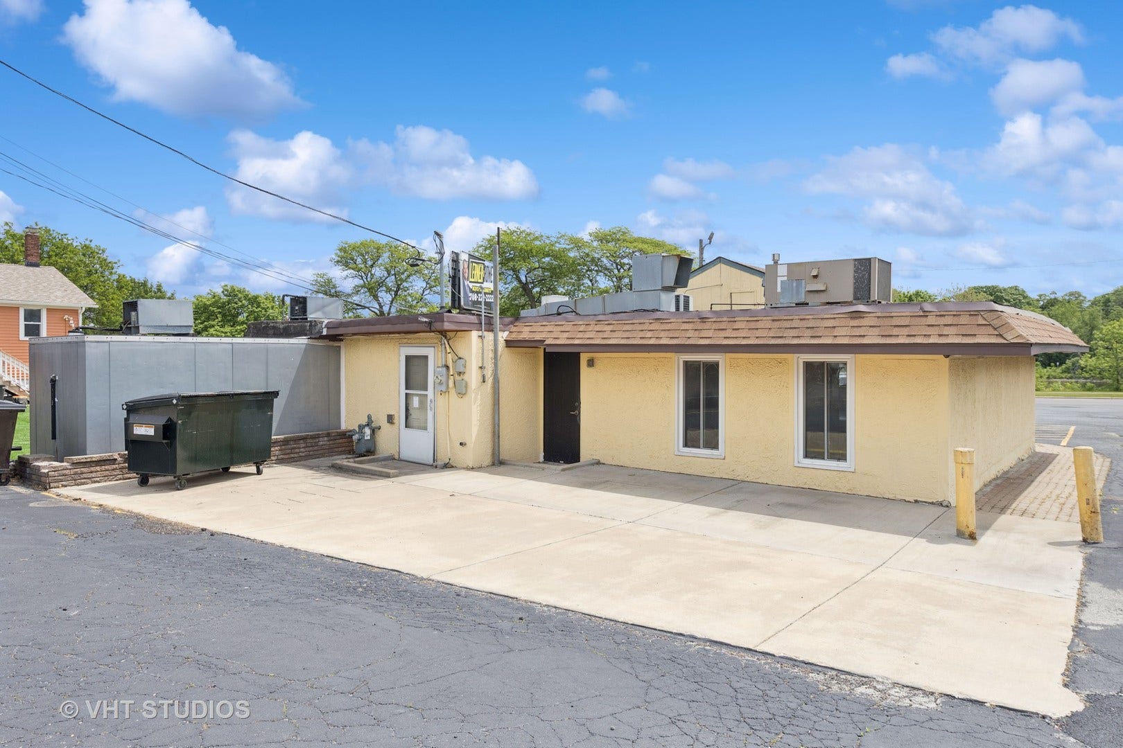 835 S River Street, Aurora, IL 60506 835 S River Street, Aurora, IL 60506