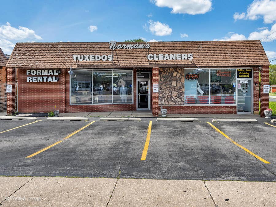 Property photo for 17702 Oak Park Avenue, Tinley Park, IL