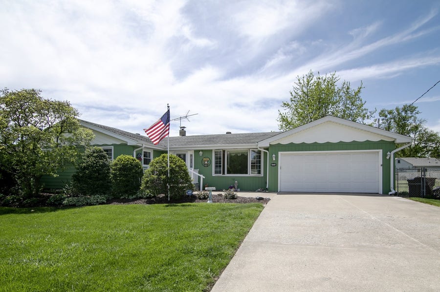 Property photo for 16028 Laramie Avenue, Oak Forest, IL
