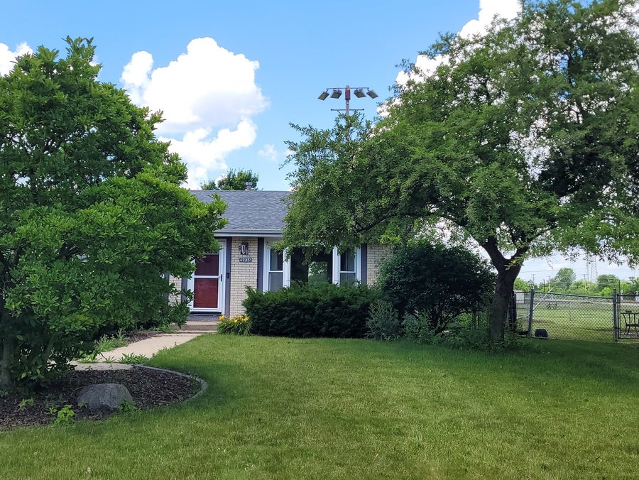 Property photo for 19936 S Spruce Drive, Frankfort, IL