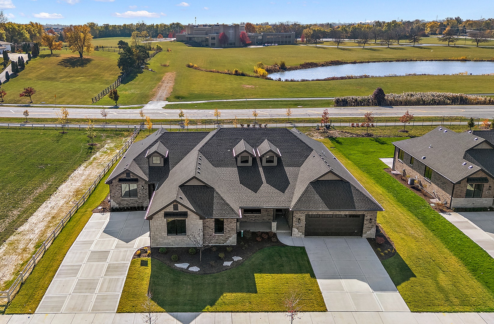 11049 Lizmore Lane, #40B, Orland Park, IL 60467 11049 Lizmore Lane, #40B, Orland Park, IL 60467
