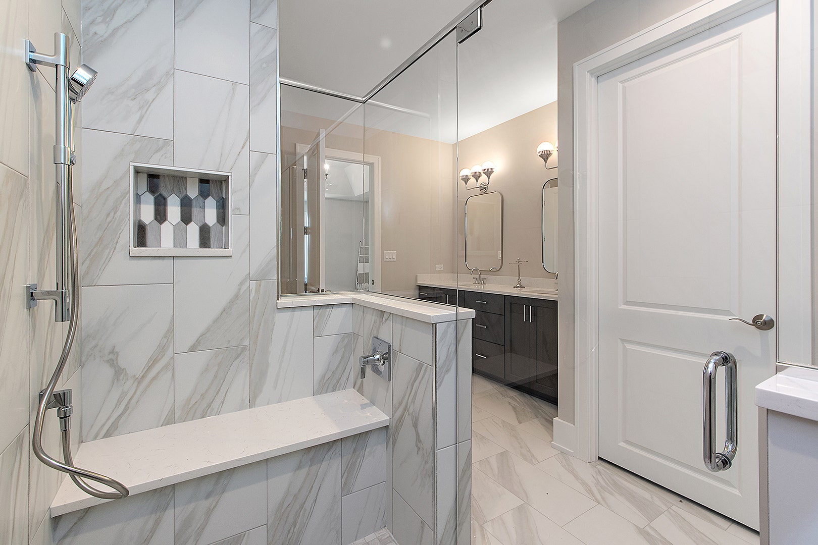 11049 Lizmore Lane, #40B, Orland Park, IL 60467 11049 Lizmore Lane, #40B, Orland Park, IL 60467