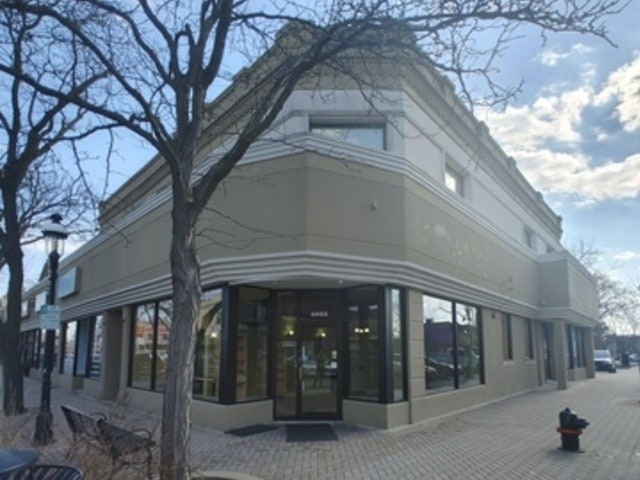 Property photo for 2023 Ridge Road, #2SE, Homewood, IL