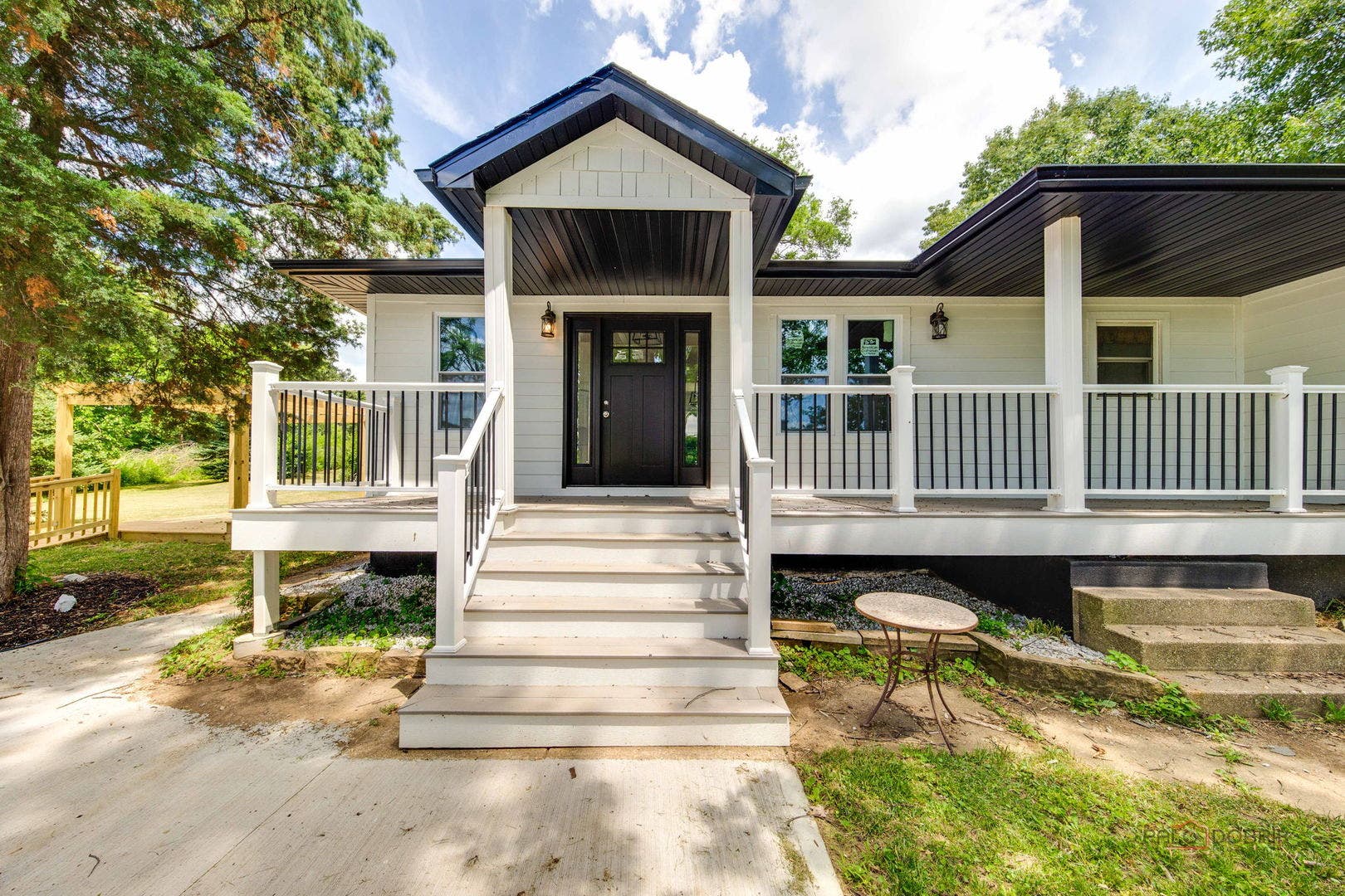 16705 Wolf Road, Orland Park, IL 60467 16705 Wolf Road, Orland Park, IL 60467