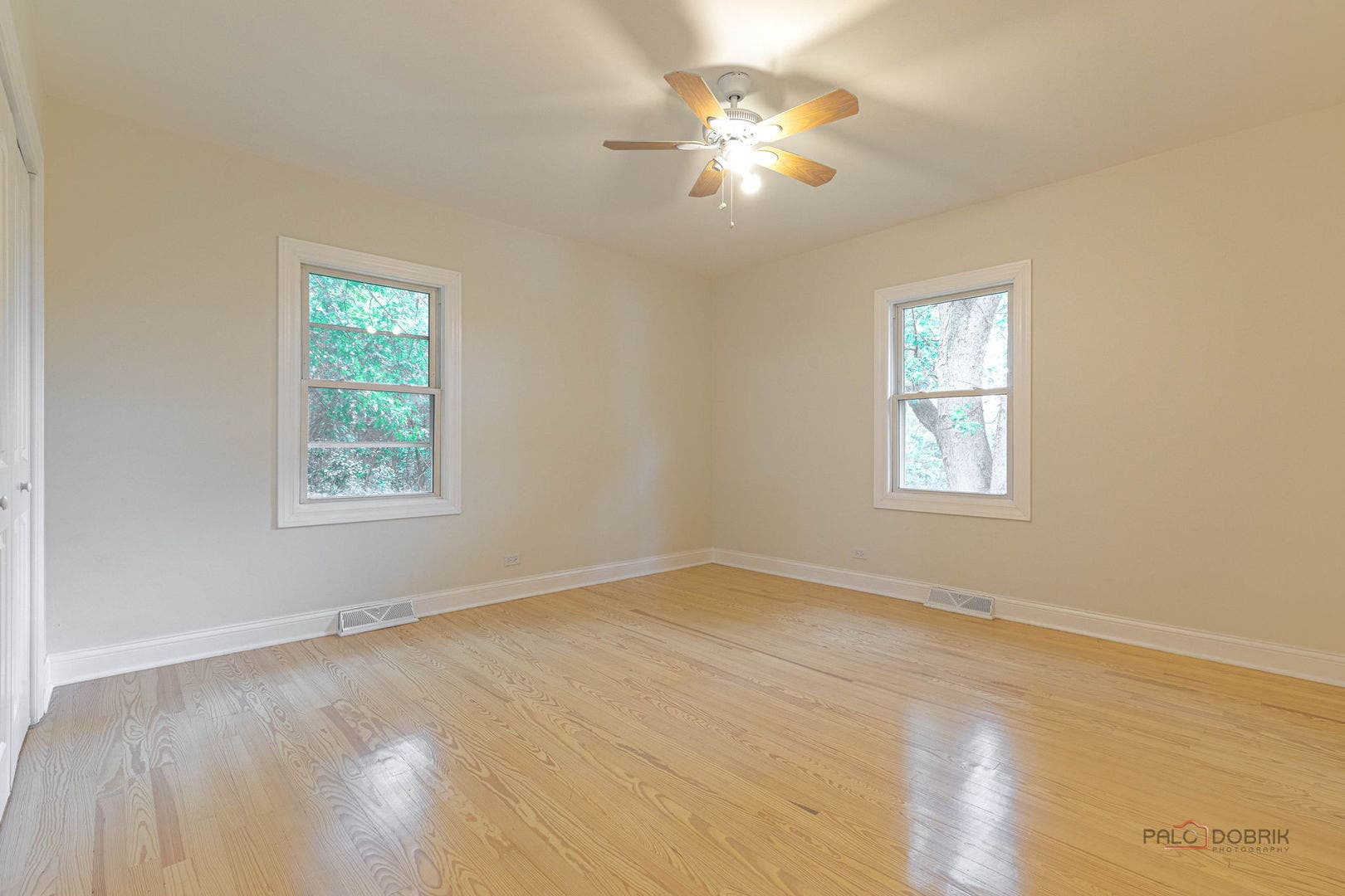 16705 Wolf Road, Orland Park, IL 60467 16705 Wolf Road, Orland Park, IL 60467