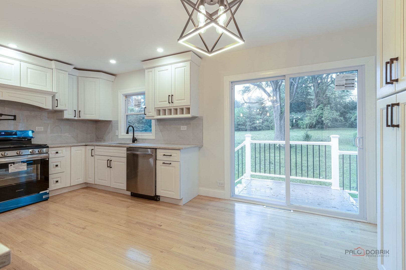 16705 Wolf Road, Orland Park, IL 60467 16705 Wolf Road, Orland Park, IL 60467