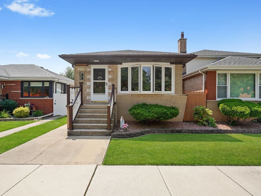 Property photo for 10324 S Sacramento Avenue, Chicago, IL