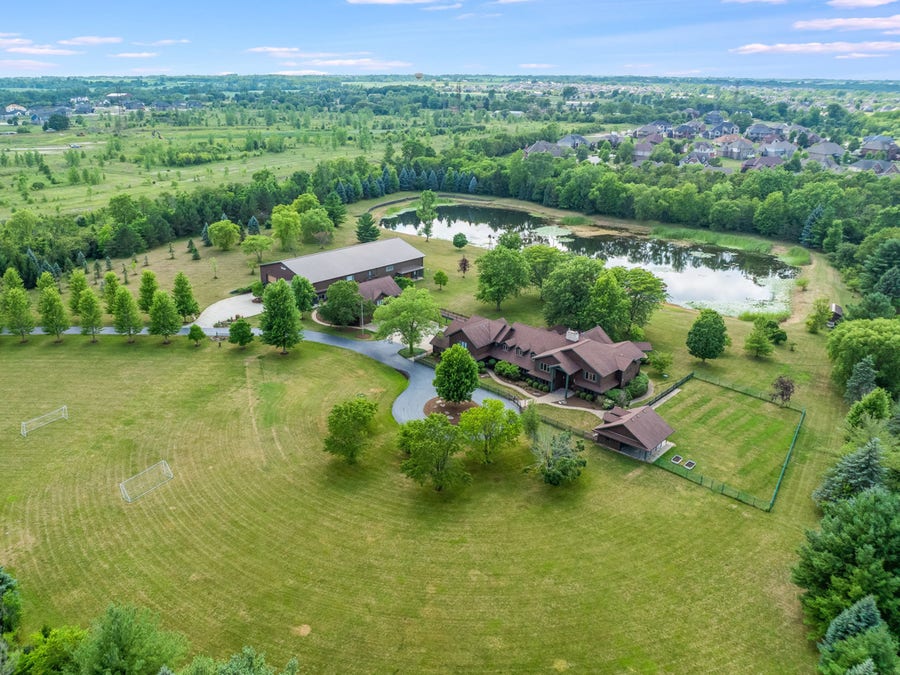 Property photo for 22660 S Harlem Avenue, Frankfort, IL