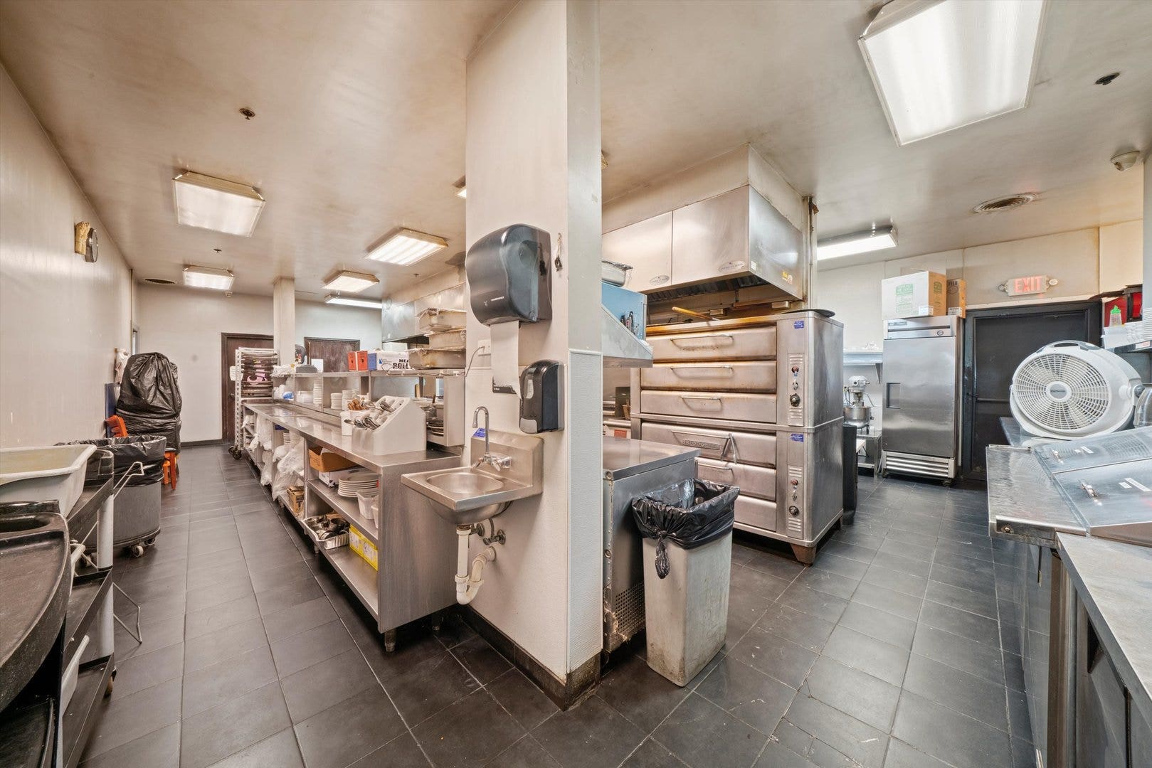 14065 S Bell Road, Homer Glen, IL 60491