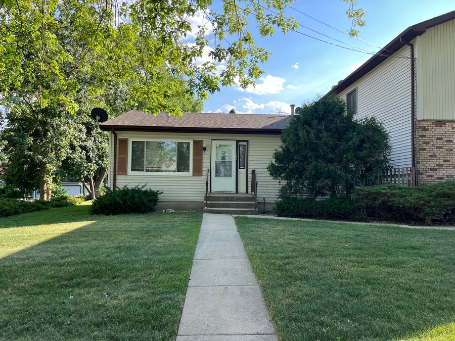 Property photo for 761 Washington Street, Woodstock, IL