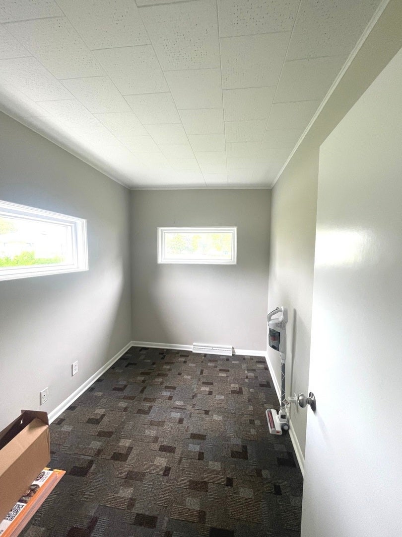 328 Park Lane Drive, Grant Park, IL 60940 328 Park Lane Drive, Grant Park, IL 60940