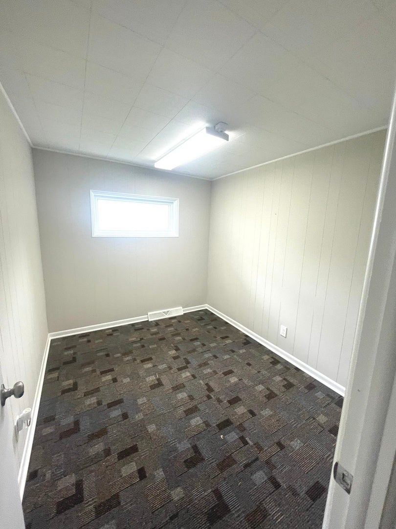 328 Park Lane Drive, Grant Park, IL 60940 328 Park Lane Drive, Grant Park, IL 60940