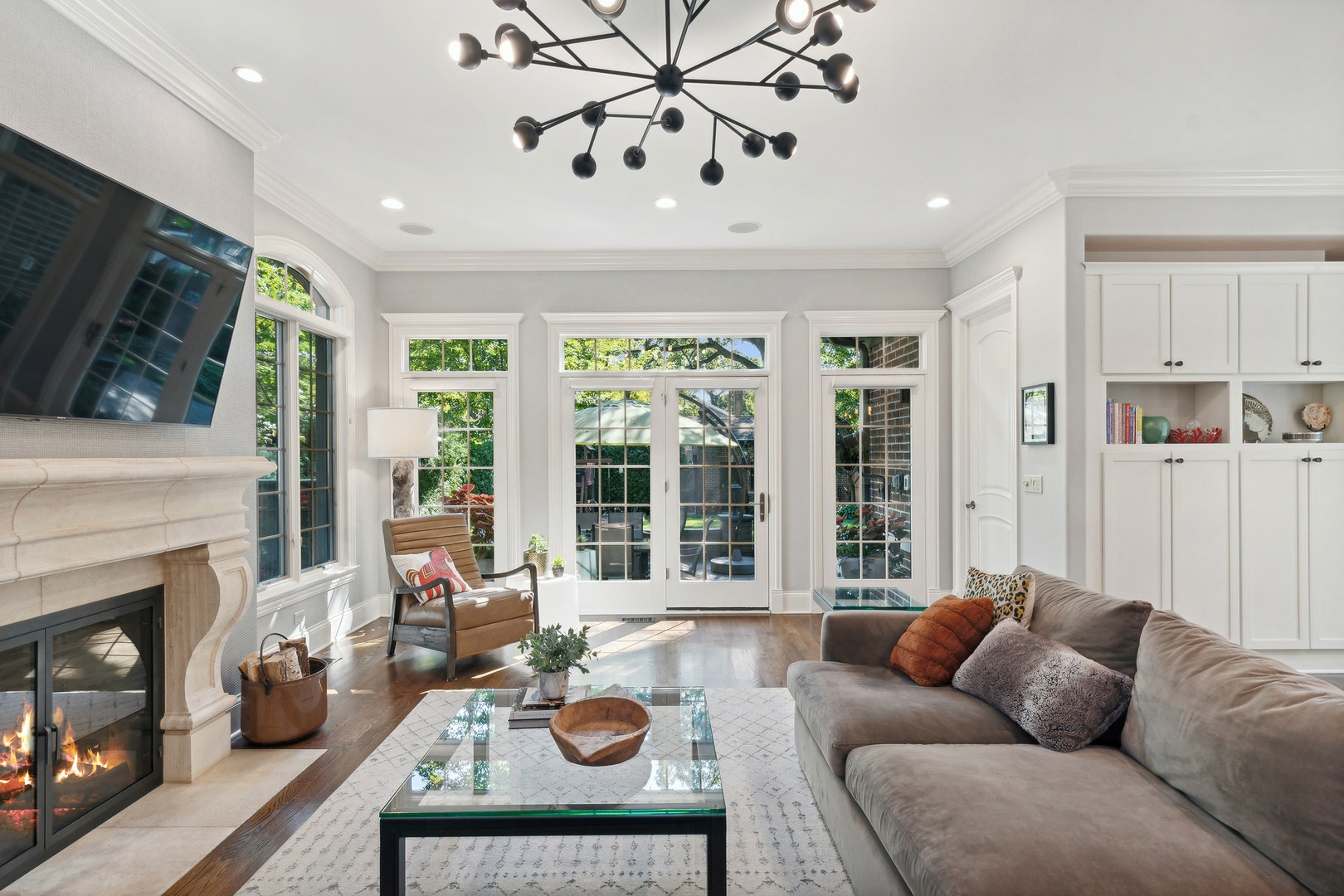 438 Birch Street, Winnetka, IL 60093 438 Birch Street, Winnetka, IL 60093