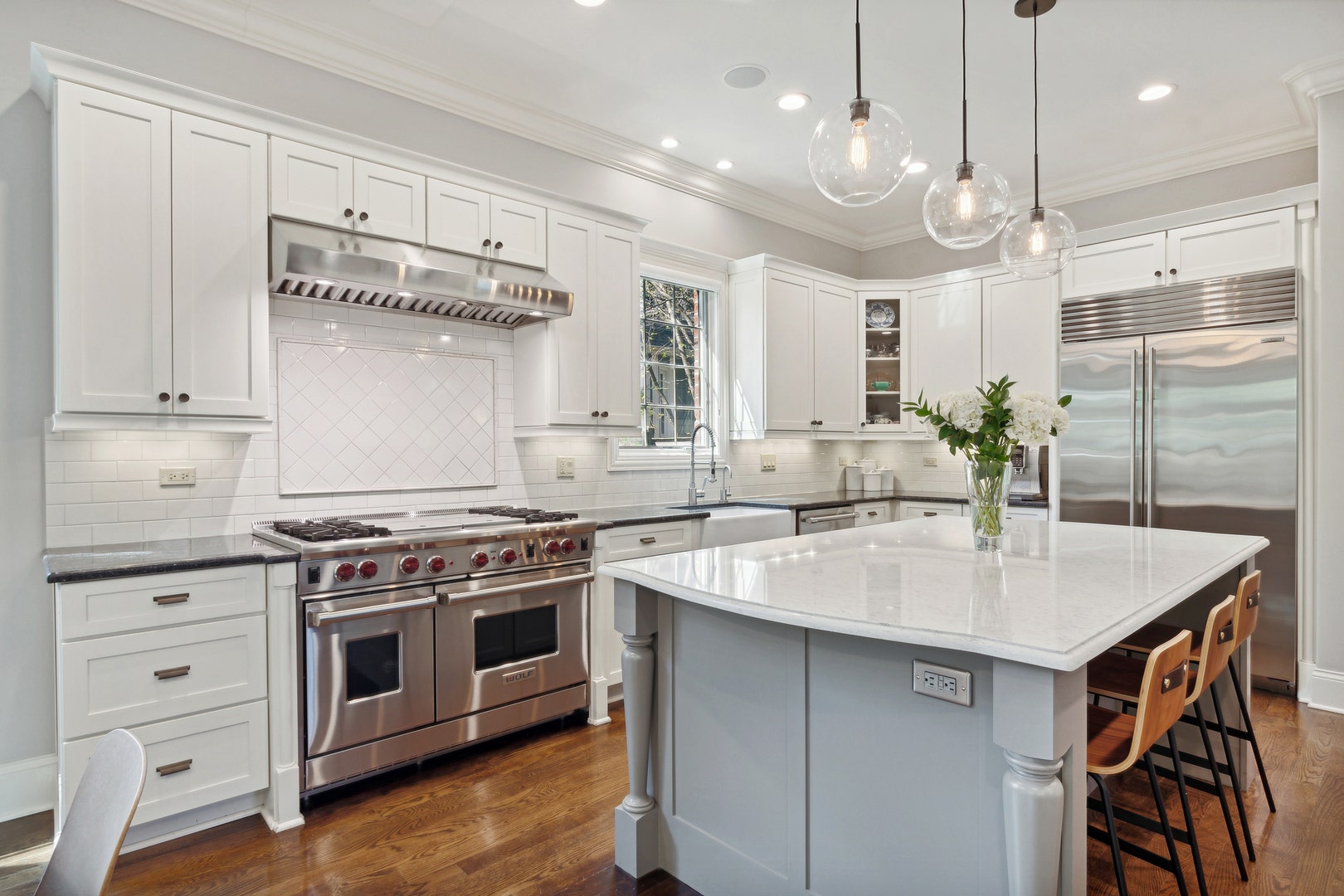 438 Birch Street, Winnetka, IL 60093 438 Birch Street, Winnetka, IL 60093