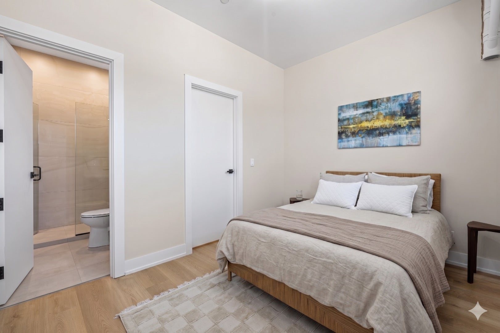 3249 S Calumet Avenue, Chicago, IL 60616 3249 S Calumet Avenue, Chicago, IL 60616
