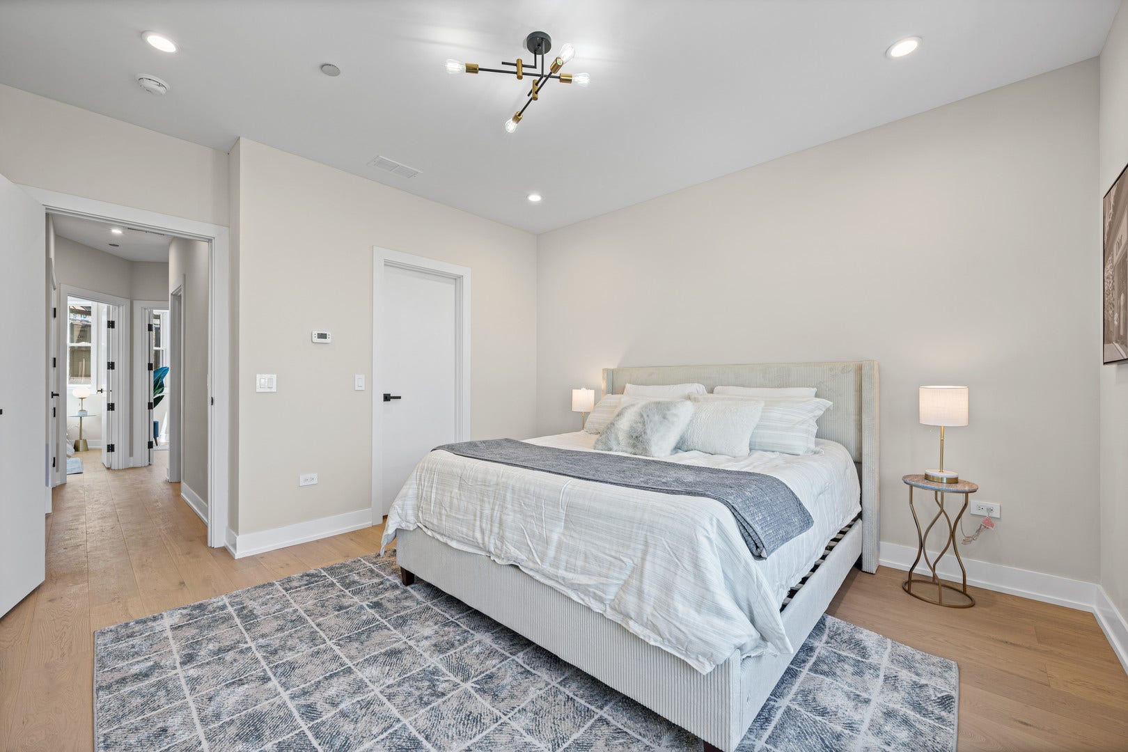 3249 S Calumet Avenue, Chicago, IL 60616 3249 S Calumet Avenue, Chicago, IL 60616