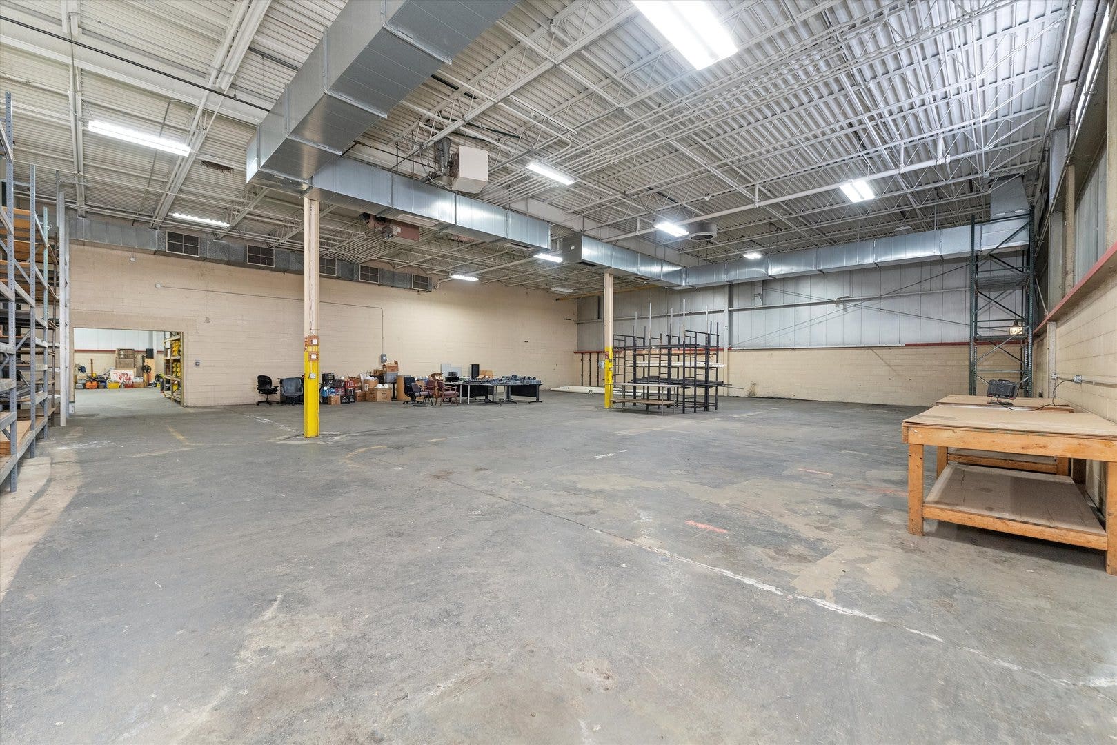 16420 KILBOURN Avenue, Oak Forest, IL 60452