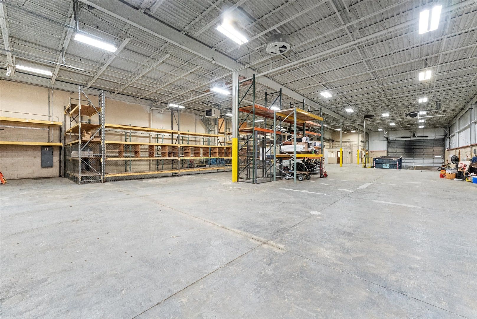 16420 KILBOURN Avenue, Oak Forest, IL 60452