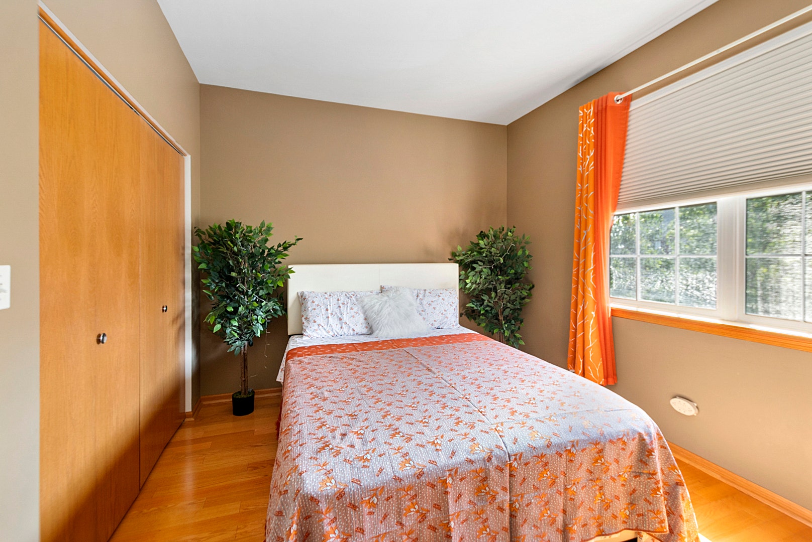9411 Albany Court, Orland Park, IL 60467 9411 Albany Court, Orland Park, IL 60467