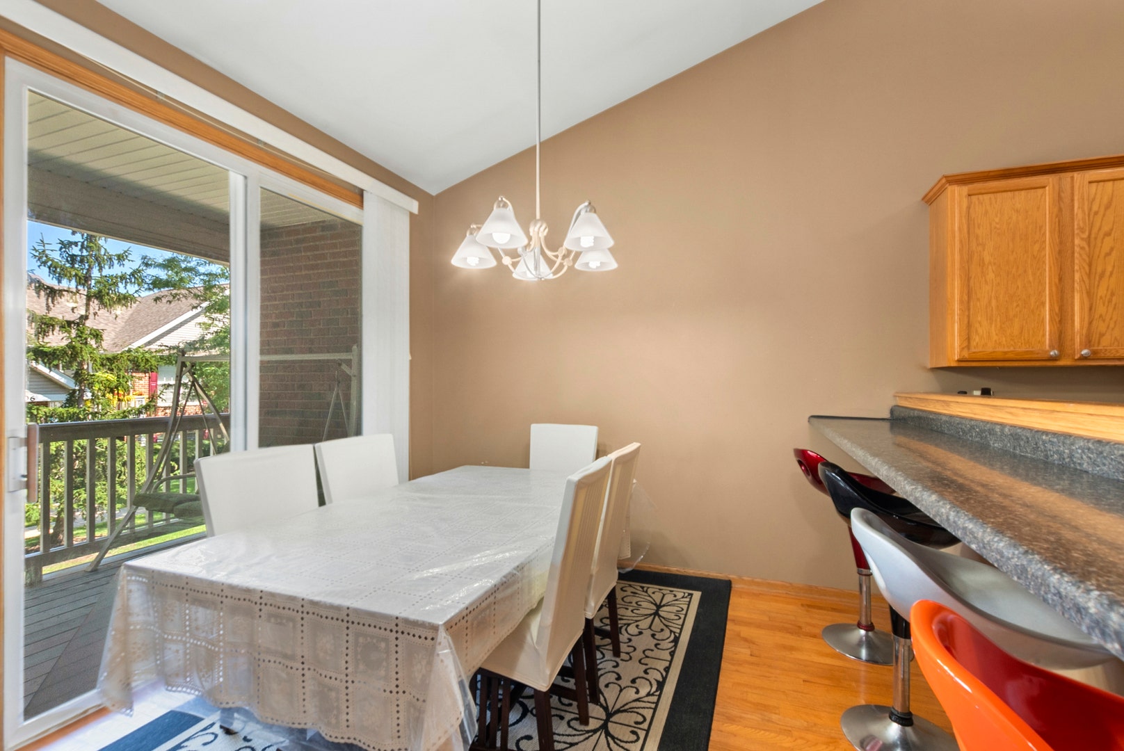 9411 Albany Court, Orland Park, IL 60467 9411 Albany Court, Orland Park, IL 60467