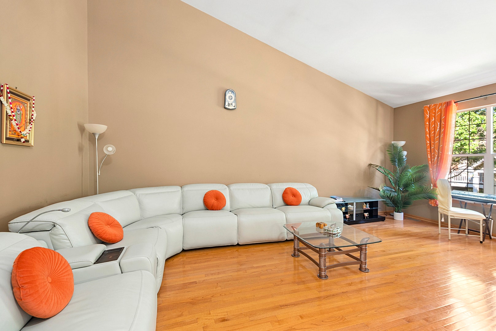 9411 Albany Court, Orland Park, IL 60467 9411 Albany Court, Orland Park, IL 60467