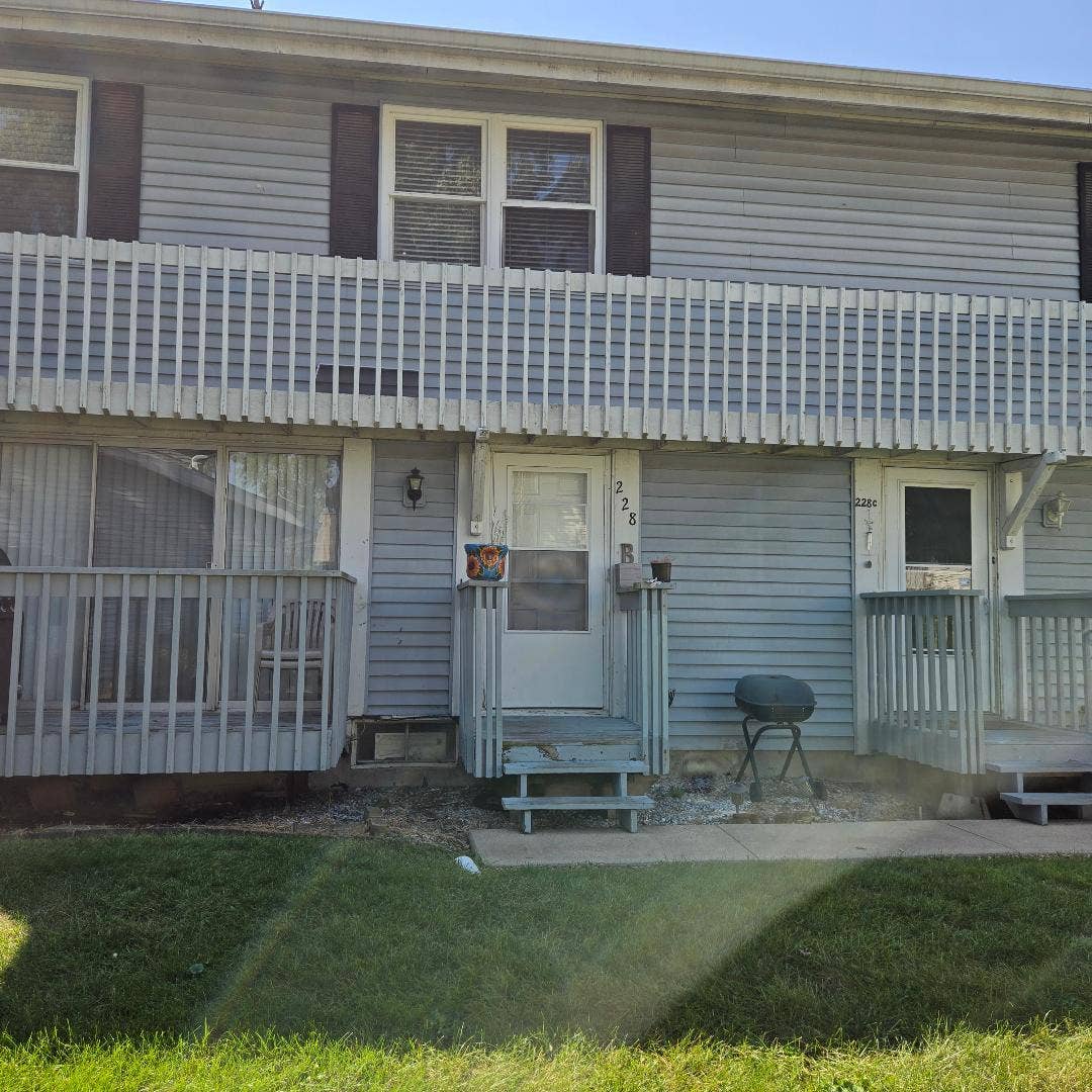 228 ELKHORN Court, #B, Bolingbrook, IL 60440 228 ELKHORN Court, #B, Bolingbrook, IL 60440