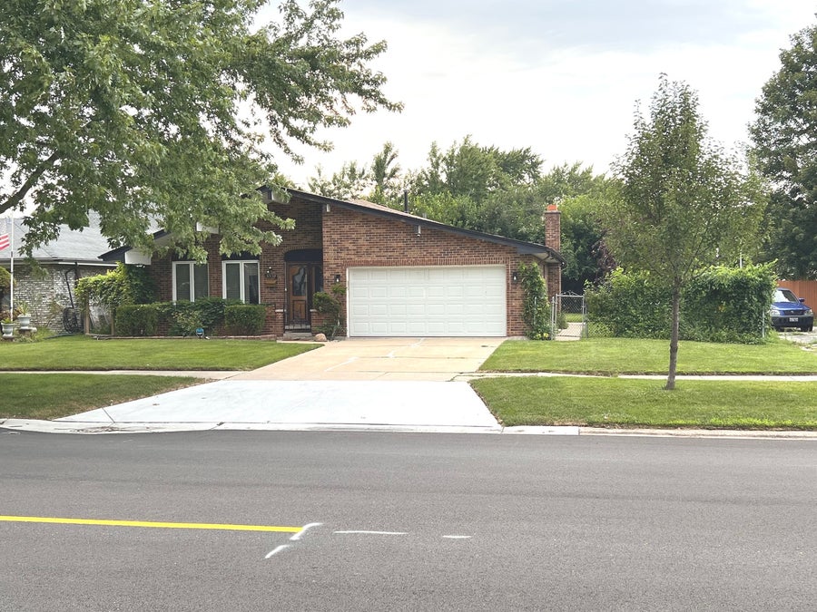 Property photo for 5530 W 91st Street, Oak Lawn, IL