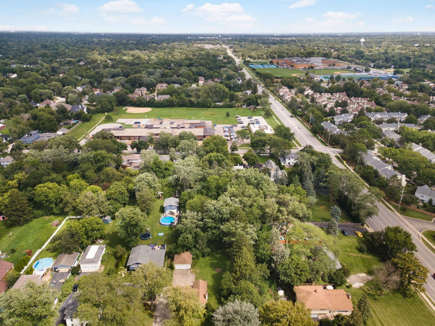 6295 Woodward Avenue, Downers Grove, IL 60516