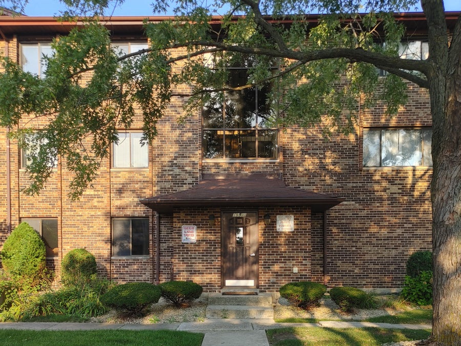 Property photo for 19503 Lake Shore Drive, #3N, Lynwood, IL