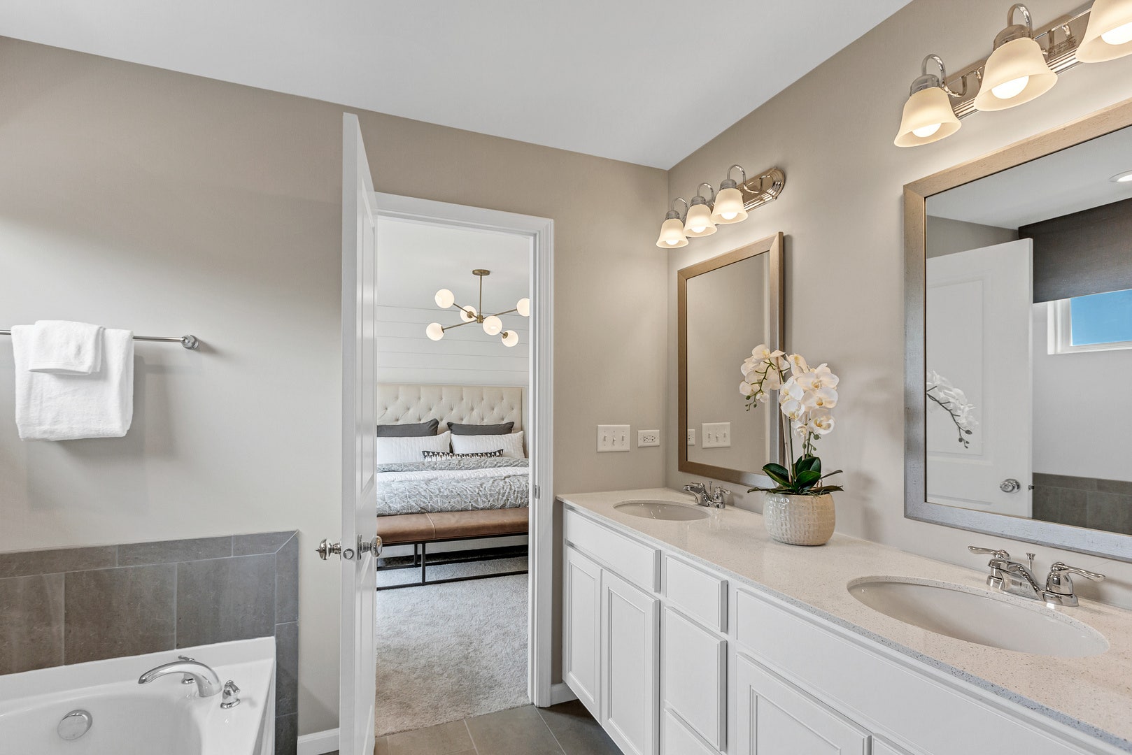 OWNERS ENSUITE BATH WITH DOUBLE BOWL VANITY