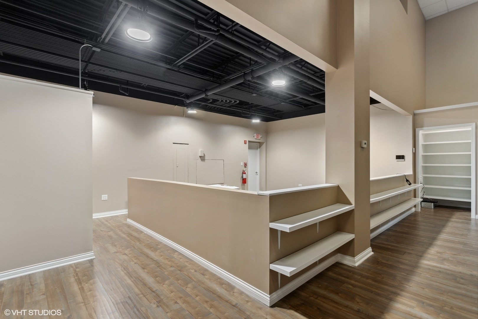 550 W Boughton Road, Bolingbrook, IL 60440