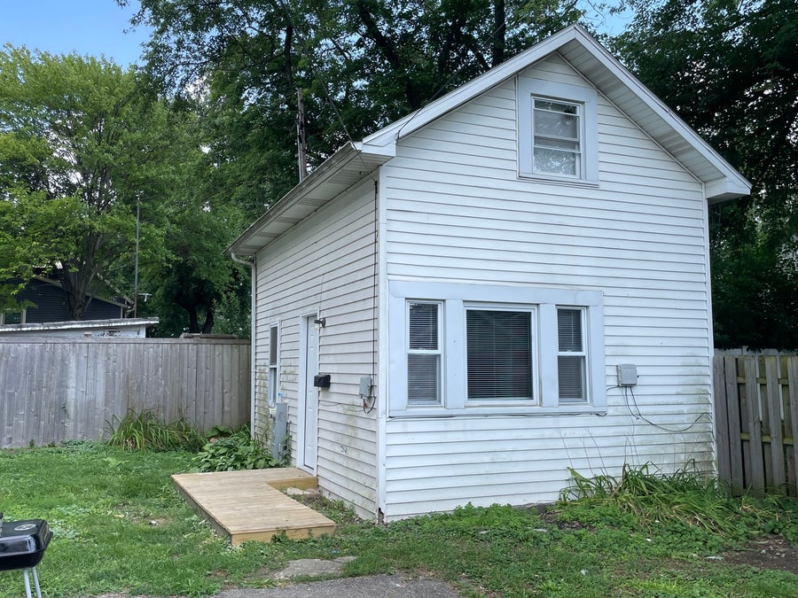 Property photo for 1506 Lawrence Avenue, #R, Lockport, IL
