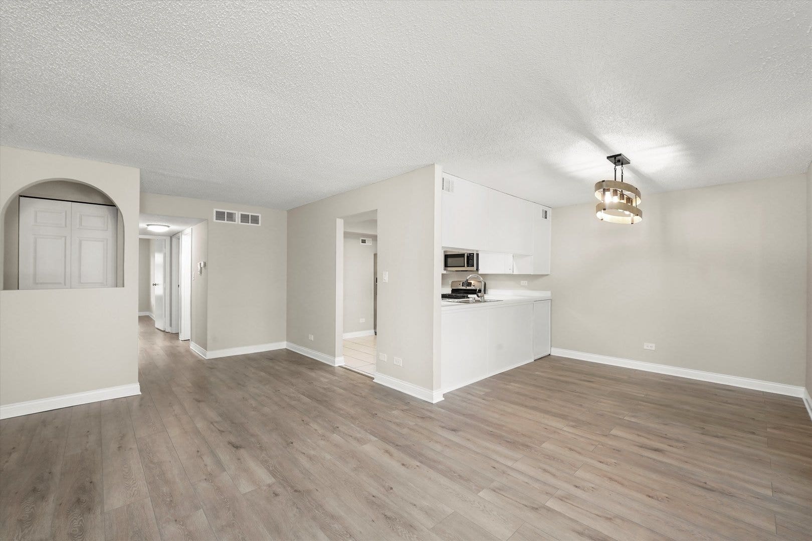 15713 Orlan Brook Drive, #98, Orland Park, IL 60462 15713 Orlan Brook Drive, #98, Orland Park, IL 60462