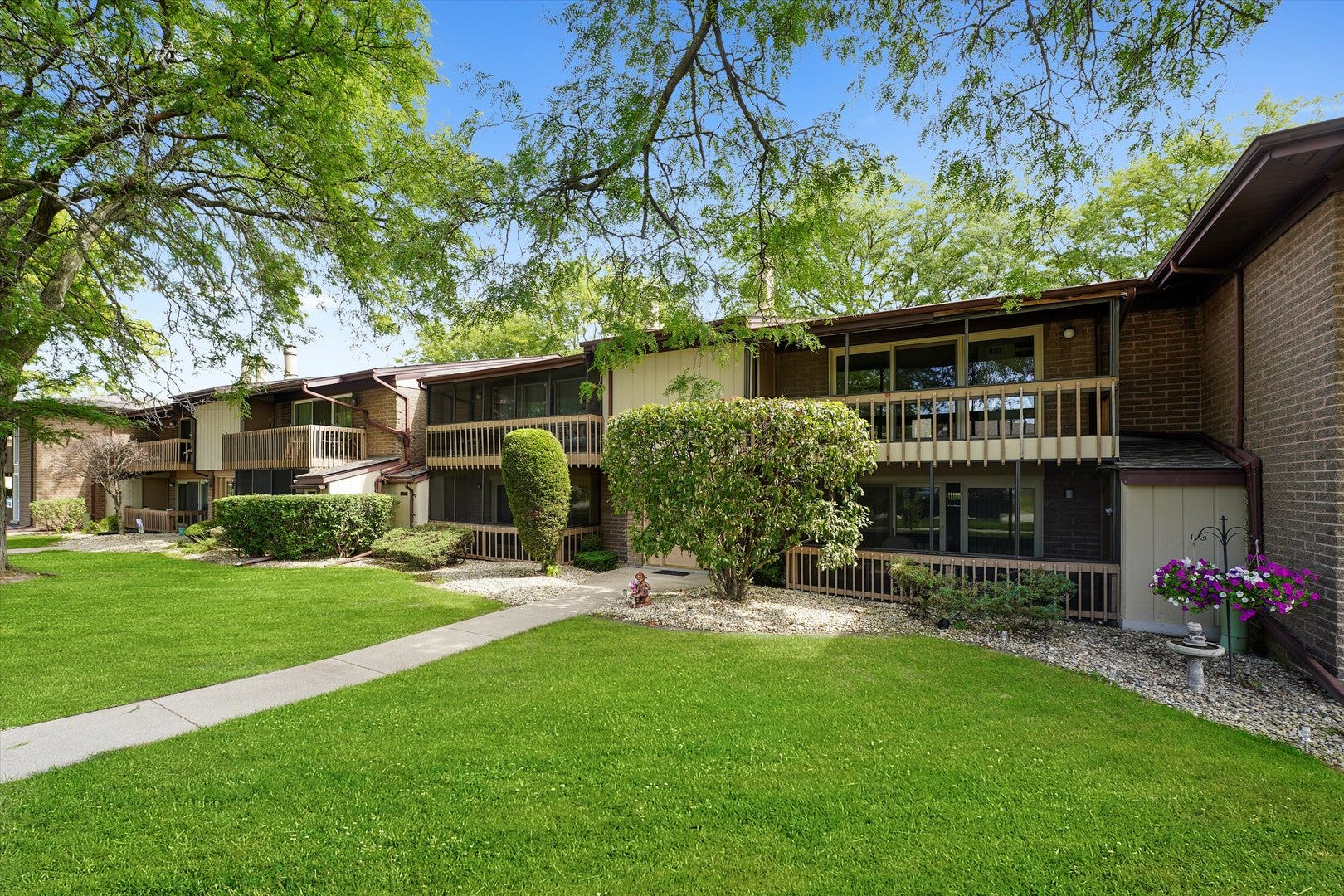 15713 Orlan Brook Drive, #98, Orland Park, IL 60462 15713 Orlan Brook Drive, #98, Orland Park, IL 60462