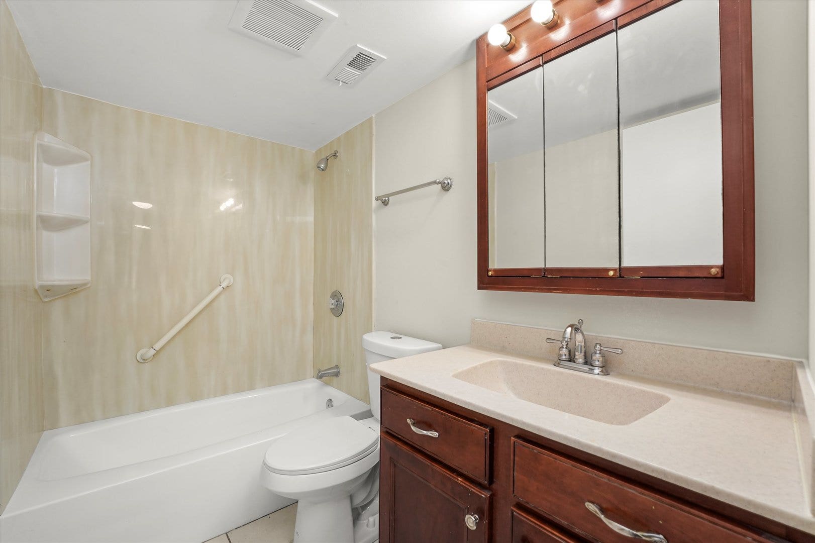 15713 Orlan Brook Drive, #98, Orland Park, IL 60462 15713 Orlan Brook Drive, #98, Orland Park, IL 60462