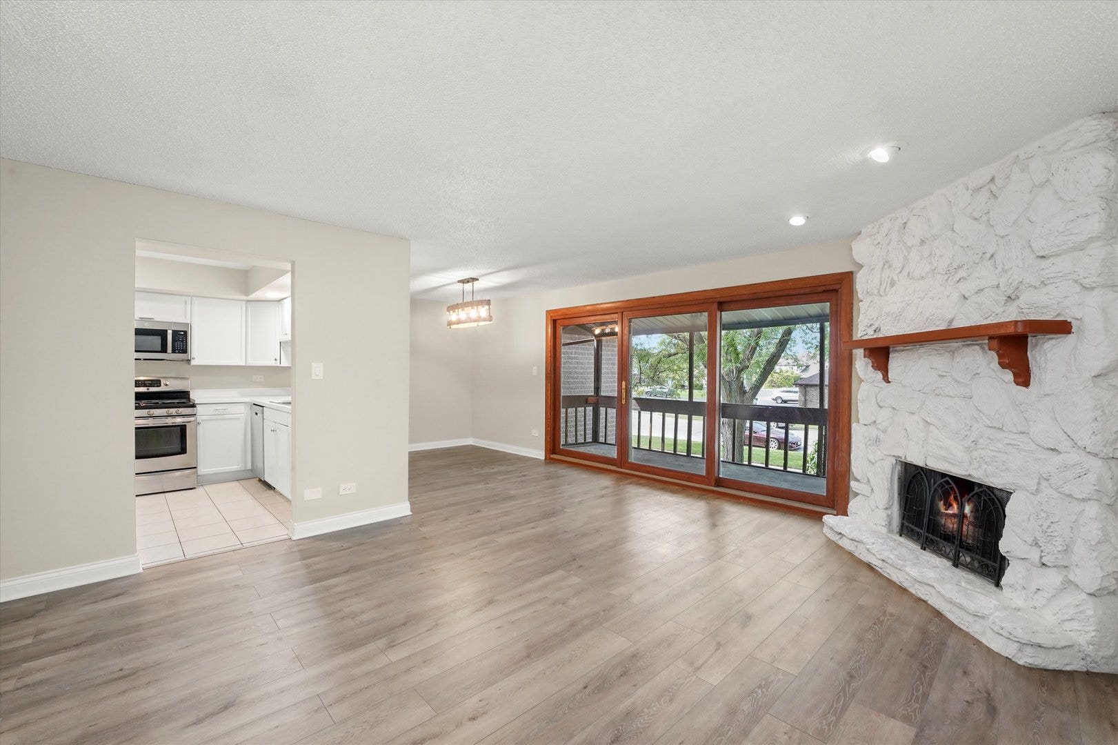 15713 Orlan Brook Drive, #98, Orland Park, IL 60462 15713 Orlan Brook Drive, #98, Orland Park, IL 60462