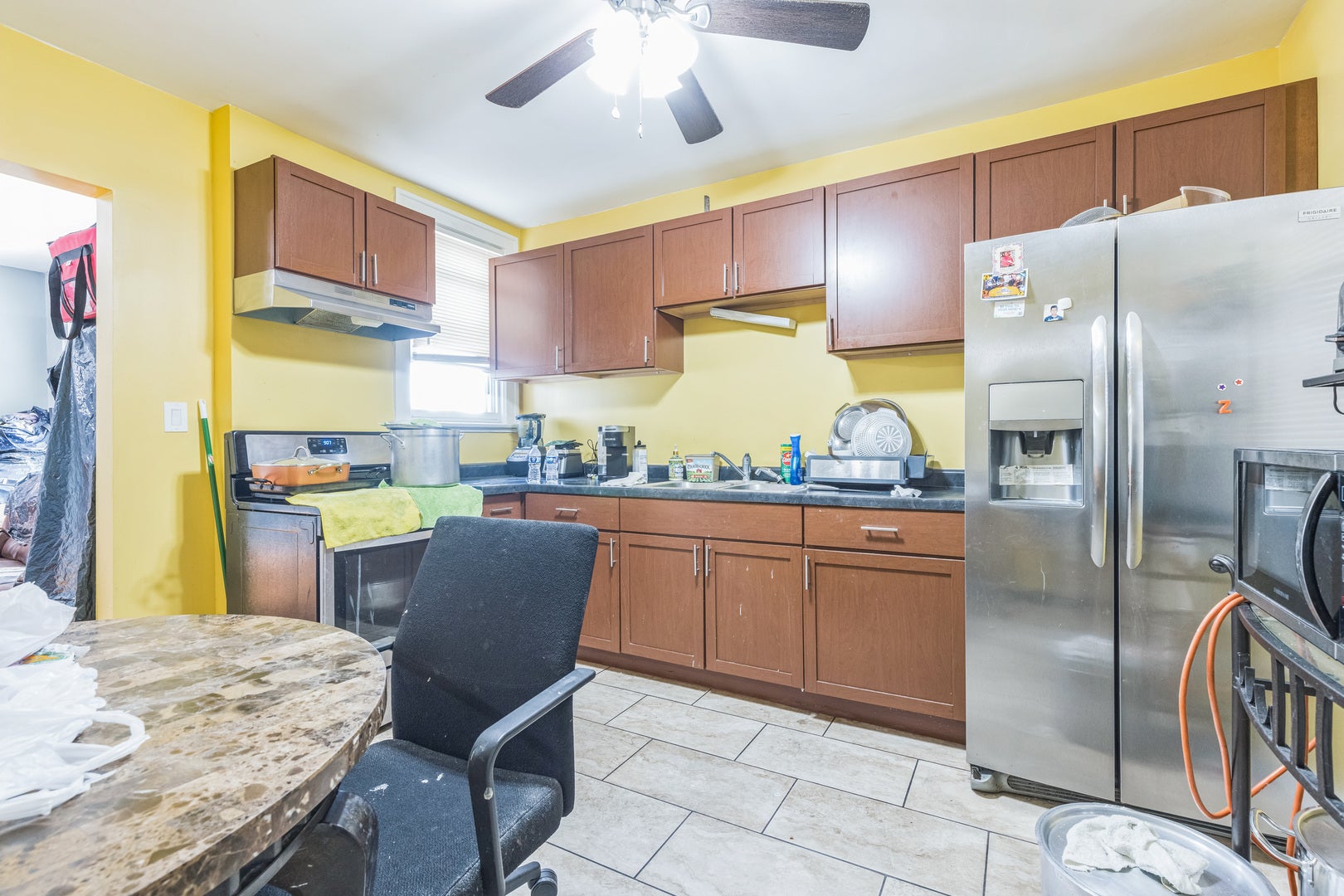 2913 W 63rd Street, Chicago, IL 60629 2913 W 63rd Street, Chicago, IL 60629