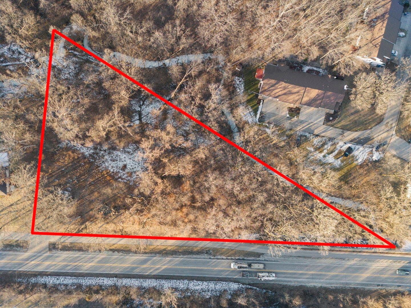 9015 E McEvilly Road, Minooka, IL 60447 9015 E McEvilly Road, Minooka, IL 60447