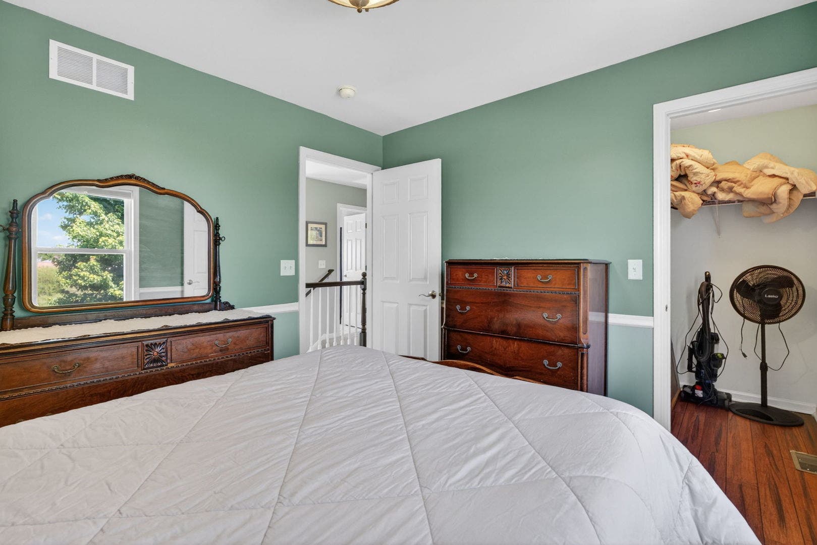 25204 Spring Street, Manhattan, IL 60442 25204 Spring Street, Manhattan, IL 60442
