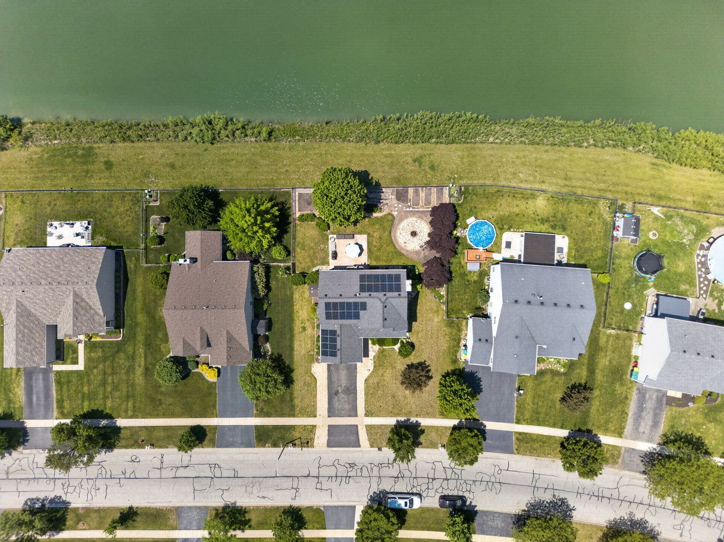 25204 Spring Street, Manhattan, IL 60442 25204 Spring Street, Manhattan, IL 60442