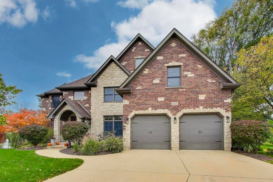 Property photo for 2505 Brookstone Court, Aurora, IL