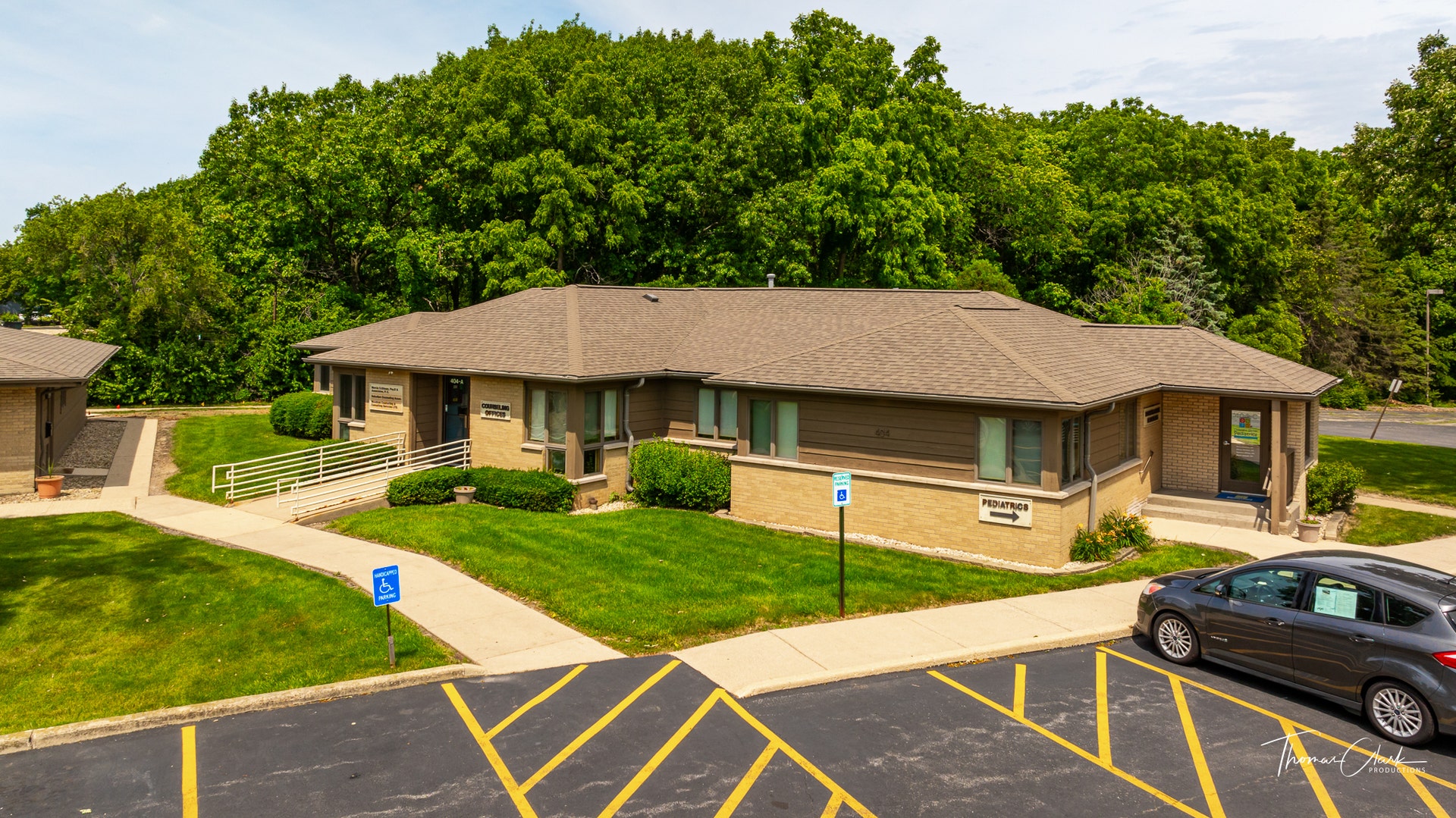 402 W Boughton Road, Bolingbrook, IL 60440 402 W Boughton Road, Bolingbrook, IL 60440