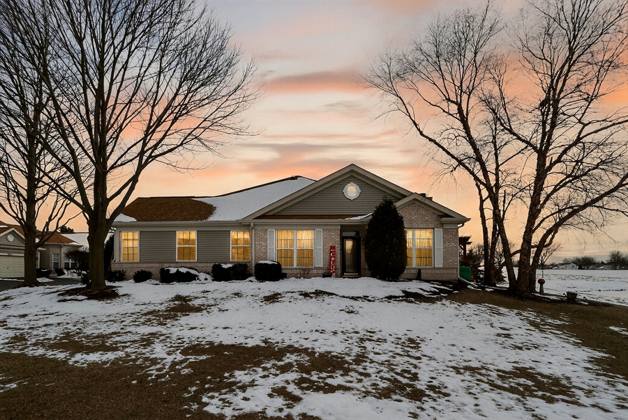 Property photo for 21521 W Juniper Court, Plainfield, IL