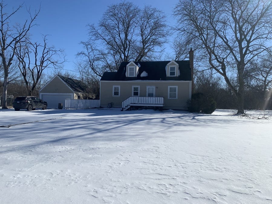 Property photo for 1842 Vollmer Road, Flossmoor, IL