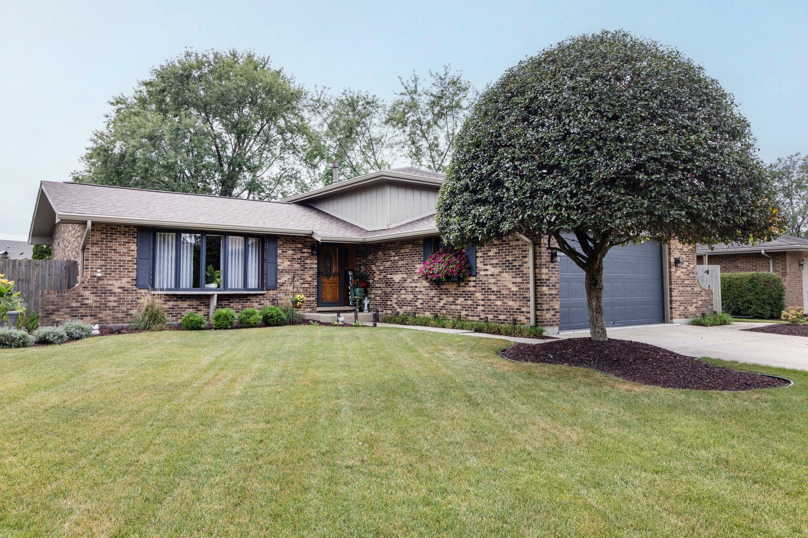 17624 Rosewood Lane, Tinley Park, IL 60487 17624 Rosewood Lane, Tinley Park, IL 60487