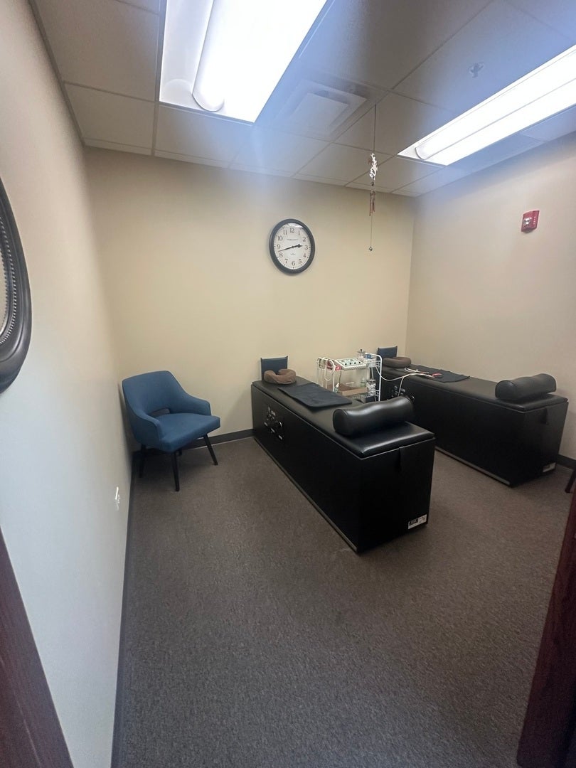 3845 MCCOY Drive, #103-105, Aurora, IL 60504 3845 MCCOY Drive, #103-105, Aurora, IL 60504