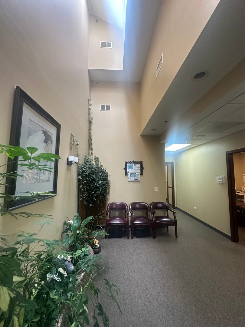 3845 MCCOY Drive, #103-105, Aurora, IL 60504 3845 MCCOY Drive, #103-105, Aurora, IL 60504