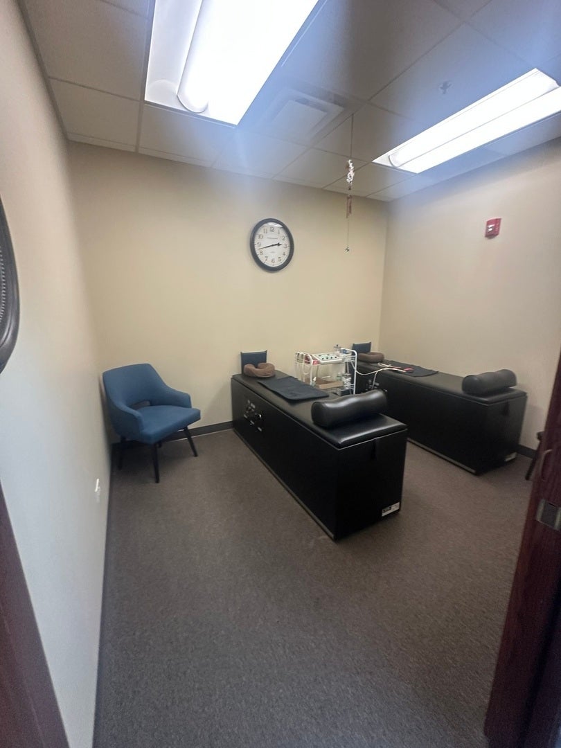 3845 MCCOY Drive, #103-105, Aurora, IL 60504 3845 MCCOY Drive, #103-105, Aurora, IL 60504