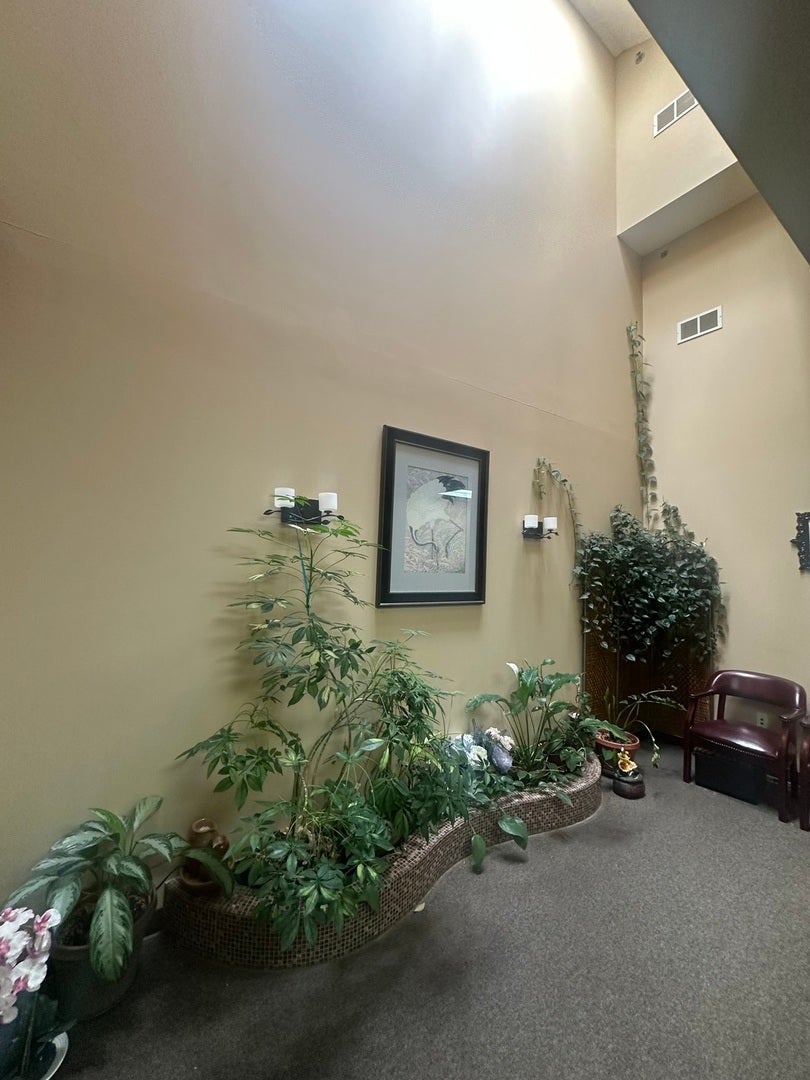 3845 MCCOY Drive, #103-105, Aurora, IL 60504 3845 MCCOY Drive, #103-105, Aurora, IL 60504