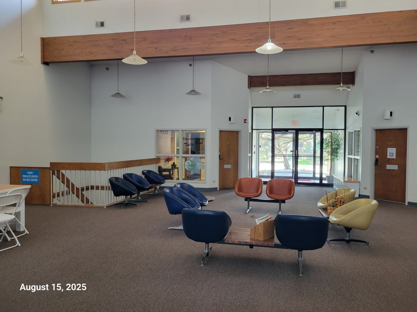 7060 Centennial Drive, #108, Tinley Park, IL 60477
